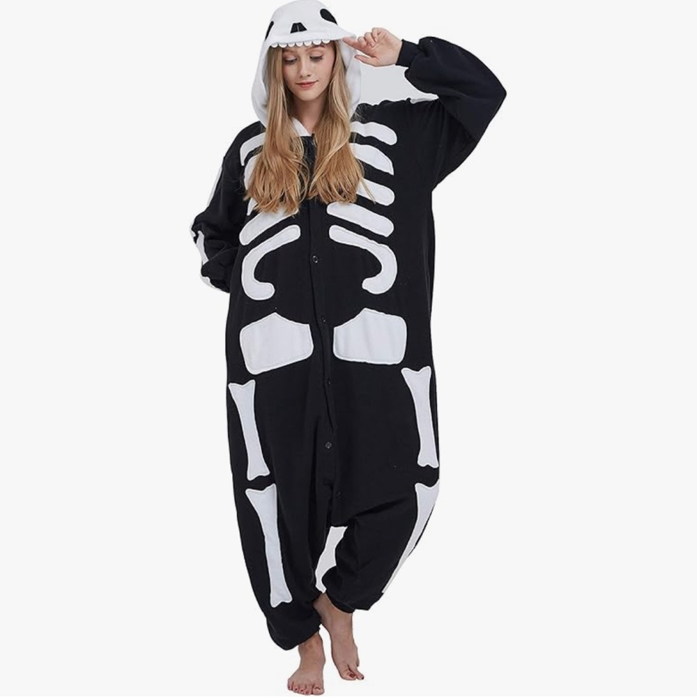 Kigurumi skeleton/Halloween/Spooky adult onesie pajamas .size Large